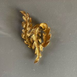 Liz Claiborne Brooch